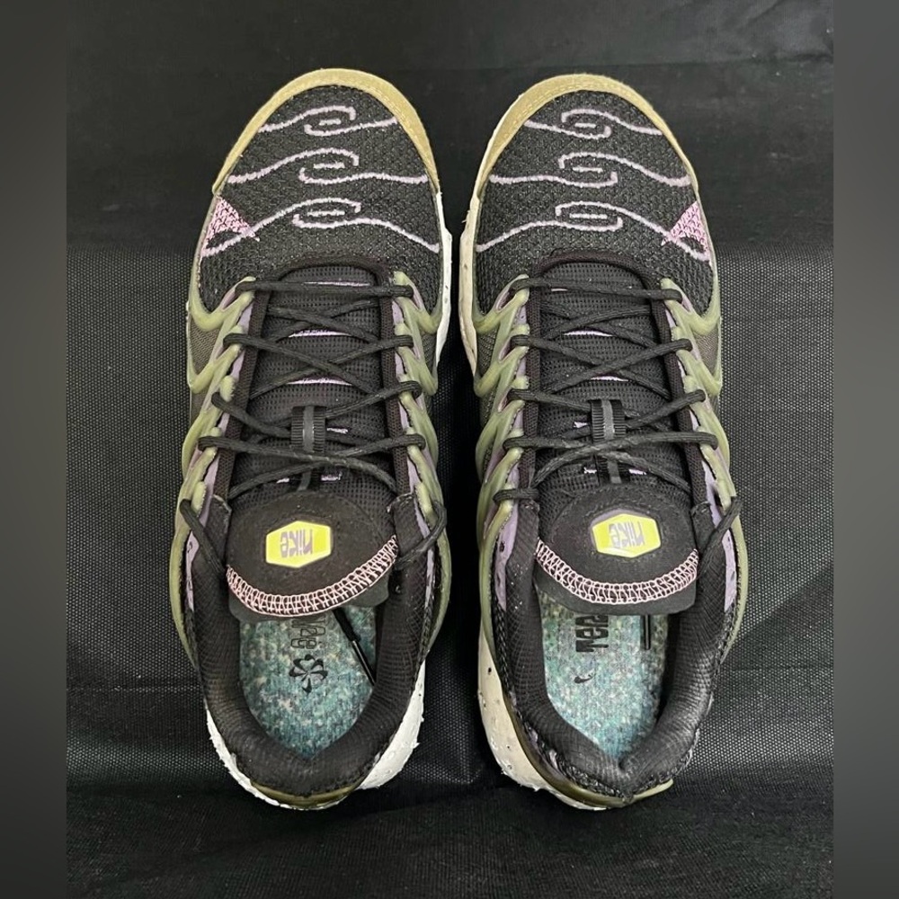 Men's Olive Green and Black Mesh Athletic Sneakers - Picture 5 of 8